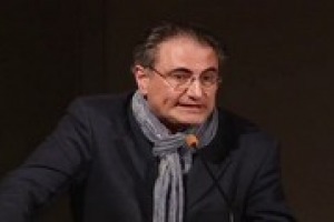 Oggi il cibo “è uno degli aspetti centrali di società e cultura”, ma per preservarne l’unicità bisogna guardarsi dall’appiattimento mediatico, e puntare sull’istruzione. A WineNews le parole di Paolo Corvo, Sociologo dell’Università di Pollenzo