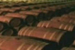 Export, opportunità o obbligo per il vino italiano? ‘Senza dubbio un obbligo. Sui mercati emergenti è partita aperta con Francia e nuovi produttori’. Il parere di Eugenio Pomarici (Università di Napoli) Export, opportunità o obbligo per il vino italiano? ‘Senza dubbio un obbligo. Sui mercati emergenti è partita aperta con Francia e nuovi produttori’. Il parere di Eugenio Pomarici (Università di Napoli)