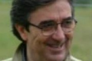 Tutti dicono ‘‘vino di qualità’’, ma cosa vuol dire in concreto? ‘‘Qualità è quel qualcosa che soddisfa l’esigenza di piacere a chi degusta e consuma un vino’’. Parola di Riccardo Cotarella, uno degli enologi italiani più affermati nel mondo