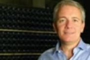 L’Italia vanta il maggior numero di vini Doc d’Europa: ma si tratta di una ricchezza reale l’Italia enoica, o di un’occasione persa per valorizzare davvero le eccellenze tricolori? Lo abbiamo chiesto al presidente Federdoc Riccardo Ricci Curbastro