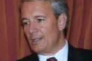 Promozione ai consorzi, that’s the way! Il nuovo ruolo ridisegnato dalla riforma della 164/92 secondo Riccardo Ricci Curbarstro, presidente di Federdoc. ‘‘Chi meglio dei consorzi può sapere le esigenze dei produttori?’’