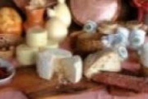 ‘Detassare i prodotti Dop e Ipg per incentivarne il consumo’: un progetto realizzabile nelle parole di Mauro Rosati, segretario generale di Qualivita, e Paolo De Castro, ex Ministro delle Politiche Agricole