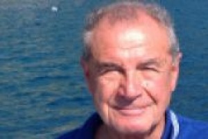 Nel dopoguerra gli ettari vitati nelle Cinque Terre erano 1.400, oggi siamo arrivati a 100, una nicchia di qualità destinata a crescere, anche grazie al nascente Consorzio di tutela. A WineNews l’Onorevole vigneron Luigi Grillo