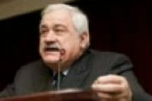 Dall’interesse del consumatore verso prodotti di maggiore naturalità sta venendo fuori la viticoltura biologica. Quale sarà il futuro di un vino più vicino all’ambiente ma che guardi alla qualità? Lo abbiamo chiesto al Professore Attilio Scienza