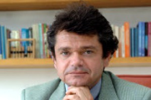 L’Italia, ha la sua legge contro lo spreco alimentare. Il commento di Andrea Segrè, pioniere di questa battaglia con “Last Minute Market” e presidente del Comitato del Ministero dell’Ambiente per la prevenzione dei rifiuti e dello spreco alimentare