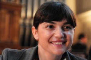 Al Friuli Venezia Giulia mancano 8 milioni di euro, il “risarcimento” per la creazione della Doc interregionale Prosecco, nata per la tutela delle celebri bollicine. Il presidente della Regione Debora Serracchiani a WineNews: “fondi mai arrivati”