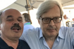 “La sacralizzazione degli chef è un paradosso, ma è inevitabile. Il connubio cultura, musica, arte e wine & food come a Collisioni funziona, ed è un bene. Da unione cibo e musei, sarebbero i secondi a beneficiarne di più”. A WineNews Vittorio Sgarbi “La sacralizzazione degli chef è un paradosso, ma è inevitabile. Il connubio cultura, musica, arte e wine & food come a Collisioni funziona, ed è un bene. Da unione cibo e musei, sarebbero i secondi a beneficiarne di più”. A WineNews Vittorio Sgarbi