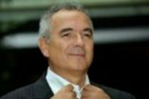 Ai microfoni di WineNews, Lamberto Sposini, giornalista e volto noto del piccolo schermo, offre il suo punto di vista sul modo di raccontare l’enogastronomia in televisione, e sui limiti strategici, da superare, nel mondo del wine&food italiano