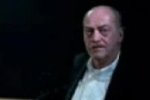 Il vino protagonista del convivio e simbolo di pace, che ruolo ha, se ne ha uno, in tempo di guerra? A WineNews il più famoso inviato dalle zone calde del mondo del piccolo schermo, il vicedirettore del tg 5, Toni Capuozzo