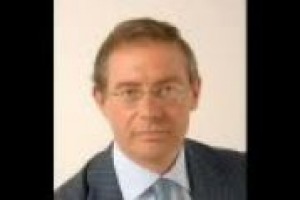 L’agroalimentare più imitato e più desiderato al mondo è quello griffato ‘‘made in Italy’’ ma cosa fanno le istituzioni per promuoverlo e proteggerlo dalle contraffazioni? Le parole del Sottosegretario allo Sviluppo Economico Adolfo Urso