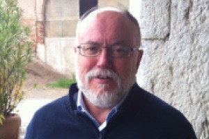 L’eccezionale caldo di questo inverno sta facendo impazzire le campagne. “Ma per la vite, almeno per adesso, non ci sono particolari problemi, se questa situzione non si protrarrà ancora a lungo ...”. Così, a WineNews, il professor Leonardo Valenti