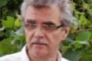 Non i classici eventi mondani o i grandi ristoranti superfamosi, ma un ‘‘road show’’ negli atelier del gusto: ecco l’idea di Mattia Vezzola, maestro delle bollicine, per il lancio della cuveè più identitaria, il ‘‘Bellavista Vittorio Moretti’’ 2004