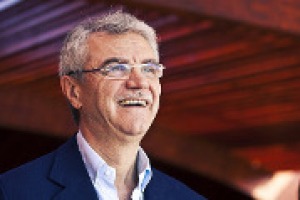 “Le gelate possono rivelarsi un momento di crescita, in Franciacorta abbiamo gli strumenti per superare le difficoltà, avendo come primo obiettivo la costanza della qualità”. A WineNews Mattia Vezzola, l’enologo delle bollicine Bellavista