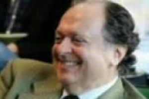 Le guide ‘‘L’Espresso’’ ai vini ed ai ristoranti d’Italia, sono da sempre termometro di novità e tendenze, ma le edizioni 2013 sono fatte soprattutto di conferme, da Bottura tra i fornelli a Piemonte e Toscana nel bicchiere. Parola di Enzo Vizzari