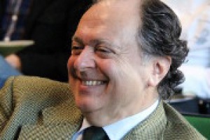 La lunga stagione delle guide entra nel vivo, con le pubblicazioni più attese dedicate alla ristorazione del Belpaese. A partire da “I Ristoranti d’Italia” de L’Espresso (19 ottobre): a WineNews il direttore delle Guide dell’Espresso, Enzo Vizzari