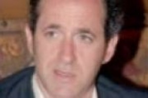 ‘‘Farmer’s market o vendita diretta non cambia molto, l’importante è il legame solido tra produttore e consumatore, che ha abbandonato l’idea che oltre agli scaffali della grande distribuzione ci siano gli agricoltori’’. Parola del Ministro Luca Zaia