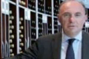 ‘‘La priorità è il mercato statunitense, che sta dando segnali di risveglio. Ma stiamo anche cercando nuove strategie in linea con i cambiamenti del mercato’’. Ecco le strategie di Cavit, raccontate a WineNews dal direttore generale Enrico Zanoni