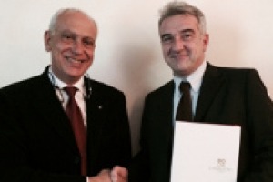 “Canaletto è un brand presente da oltre 40 anni. La sede centrale è a New York, e prevede in 18 mesi di realizzare 3 piattaforme di macro area: Nord America, Asia e Russia”. A WineNews l’ad La-Vis Marco Zanoni e l’ad Simest Massimo D’Aiuto