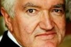 Il vino al ristorante, non più un investimento ma un ‘‘servizio’’. A dirlo i Luca Pompili del ‘‘Symposium Quattro Stagioni’’ di Cartoceto (Pesaro Urbino) e Antonio Santini del “Dal Pescatore a Canneto sull’Oglio (Mantova)