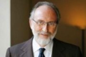 “Non abbiamo una comunicazione del vino italiano nell’insieme. La pluralità deve entrare in un “sistema Paese”: abbiamo tanta ricchezza di vini ma dobbiamo capire il modo di comunicarla”. Parola di Maurizio di Robilant, presidente Robilant Associati