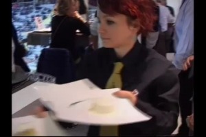 Buona tavola, grandi vini e calcio, tre passioni degli italiani che si incontrano nei ristoranti negli stadi che si affacciano sul campo di gioco. Come la &ldquo;Crystal Lounge Gallo Nero&rdquo; del Consorzio del Chianti Classico all&rsquo;Artemio Franchi di Firenze