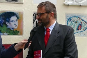 Foto, ricette ed un approccio diverso: ecco &ldquo;I migliori ristoranti d&rsquo;Italia - Le stelle della Guida Michelin&rdquo;, edizione speciale con tutte le stelle della &ldquo;rossa&rdquo;, firmata con il Consorzio del Brunello di Montalcino, raccontata a WineNews da Marco Do