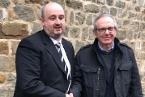 “Il vino è una ricchezza per l’economia italiana, grazie alla serietà dei produttori”. A WineNews, nella cornice del Benvenuto Brunello 2018, accolto dal sindaco di Montalcino Silvio Franceschelli, il Ministro dell’Economia Pier Carlo Padoan “Il vino è una ricchezza per l’economia italiana, grazie alla serietà dei produttori”. A WineNews, nella cornice del Benvenuto Brunello 2018, accolto dal sindaco di Montalcino Silvio Franceschelli, il Ministro dell’Economia Pier Carlo Padoan