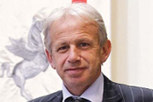 Raccontare la Toscana del vino come unico brand trainante, o i tanti campanili, anche vinicoli, della Regione? “La Toscana è tale grazie alle sue diversità, che la fanno grande nel mondo”: l’Assessore all’Agricoltura della Toscana, Marco Remaschi