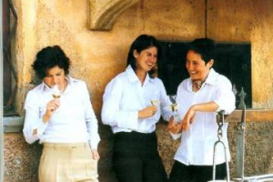 SPICCANO I NOMI DELLE SORELLE ANTINORI NELLA CLASSIFICA DI &ldquo;NEWSWEEK&rdquo; TRA LE GRANDI DONNE D&rsquo;ITALIA, INSIEME A RITA LEVI MONTALCINI, ANNA MAGNANI, ORIANA FALLACI E MIUCCIA PRADA: DONNE ICONE CONTRO GLI STEREOTIPI MODERNI