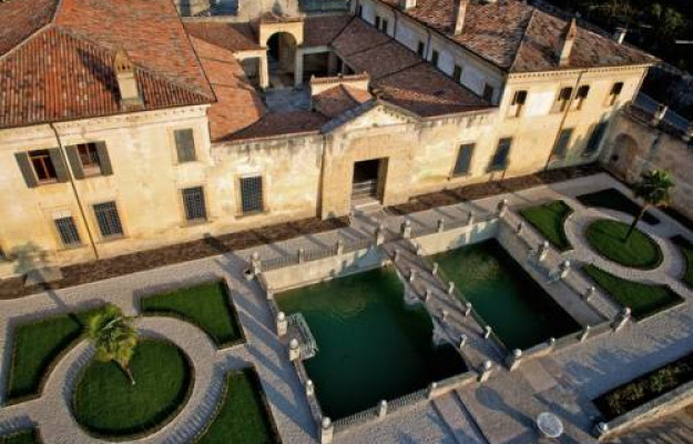 Italia
