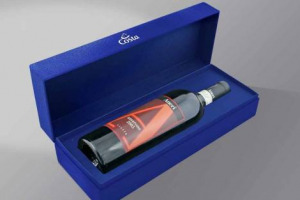 ITALIA CHIAMA ITALIA E IL VINO RISPONDE: COSTA CROCIERE COMPIE 65 ANNI E PER IL CIN CIN DI BUON COMPLEANNO SCEGLIE UN&rsquo;ALTRA ECCELLENZA MADE IN ITALY, L&rsquo;AMARONE (FIRMATO ANERI), CHE PRENDE IL LARGO E VIENE DATO IN DONO A TUTTI GLI OSPITI IMBARCATI