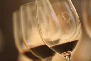 Anteprima Amarone, non brilla nel calice la vendemmia 2014, “l’annata delle piogge”, con molte cantine che non hanno prodotto il vino top del territorio, a vantaggio del Valpolicella. Ma non mancano buone espressioni: i migliori assaggi di WineNews