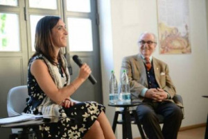 Da “La Cucina Italiana” all’Accademia del Maestro “che più di ogni altro la rappresenta”: è la carriera di Anna Prandoni, ex direttore della celebre rivista e oggi dell’Accademia Gualtiero Marchesi, dove dagli chef ai bambini, “Marchesi si diventa”