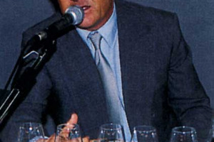 LODOVICO ANTINORI, UNO DEI GRANDI NOMI DEL BEL PAESE ENOICO, COMMENTA IL SUCCESSO DEI NOSTRI VINI IN ESTREMO ORIENTE. IL MERITO? DELLA MODA, DEI RISTORATORI ITALIANI EMIGRATI IN ASIA E DI QUELLI ASIATICI FORMATI IN ITALIA. INTERVISTA SU WINENEWS.TV