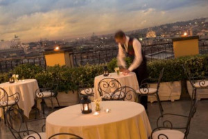 Rafforzamento dell’assistenza sanitaria, durata quadriennale del contratto e 100 euro in più in busta paga: ecco il nuovo Contratto nazionale di lavoro dei pubblici esercizi, con Fipe nelle città italiane in un roadshow dedicato agli addetti