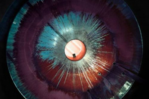 IL VINO &Egrave; UN&rsquo;OPERA D&rsquo;ARTE PER L&rsquo;84% DEGLI ITALIANI (DATI ISPO), E SE BACCO SI FA MECENATE ... SUCCEDE A &ldquo;ARTISTI PER FRESCOBALDI&rdquo;, IL PROGETTO DELLA GRIFFE CHE PREMIA, PER L&rsquo;EDIZIONE N. 1, ELISA SIGHICELLI E IL SUO &ldquo;SENZA TITOLO (UNA BOTTE DI FERRO)&rdquo;