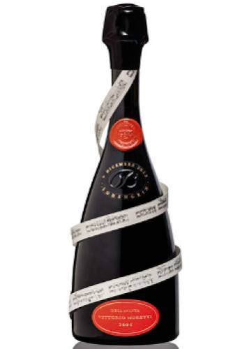 Ecco la bottiglia particolare creata per la prima del Teatro La Scala di Milano da Vittorio Moretti, patron di Bellavista