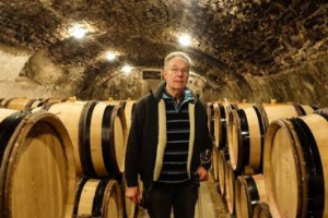 Si chiude in continuit&agrave; una pagina della storia di Roman&eacute;e-Conti: Bernard Noblet storico &ldquo;chef de cave&rdquo; del Domaine borgognone lascia per l&rsquo;enologo Alexandre Bernier, gi&agrave; da otto anni a lavoro con lui in una delle cantine pi&ugrave; blasonate del mondo