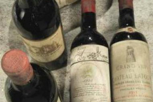 &ldquo;FINE WINE&rdquo; ALLA GRANDE ANCHE NEL 2011, CON L&rsquo;ASIA A TIRARE LA VOLATA. PROTAGONISTI I VINI FRANCESI (SOPRATTUTTO I BORDOLESI). IN CRESCITA L&rsquo;INTERESSE PER GLI ITALIANI, GRAZIE AL TRAINO DELLA NOSTRA CUCINA