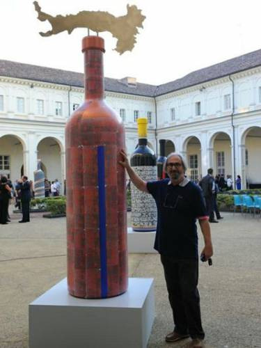 Una delle bottiglie d’artista