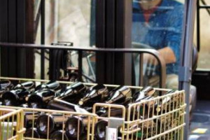 Ancora da record l&rsquo;export di vino Italiano nel 2016, a 5,6 miliardi di euro (+4,3% sul 2015). Ma senza le bollicine (ovvero il Prosecco), arretrano i vini fermi in bottiglia. Cos&igrave; l&rsquo;Osservatorio del Vino di Unione Italiana Vini (con Istat e Ismea)