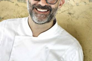 Al via il Basque Culinary World Prize 2018, premio gastronomico del Governo Basco e del Basque Culinary Center dedicato a chef di tutto il mondo fantasiosi e intraprendenti: la premiazione il 23 luglio a Modena dal giurato tristellato Massimo Bottura