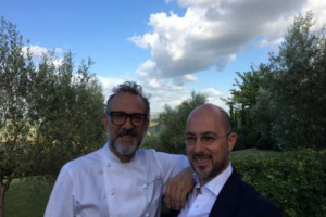 Per Barack e Michelle Obama un viaggio fantastico nel vino italiano, ripercorrendo in 10 annate le tappe pi&ugrave; importanti della vita dell&rsquo;ex coppia presidenziale Usa, nel &ldquo;dream tasting&rdquo; di Filippo Bartolotta con la cena del superchef Massimo Bottura