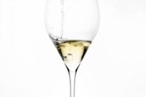 ANCHE IL FRANCIACORTA AVRA&rsquo; IL SUO CALICE AD HOC REALIZZATO IN ESCLUSIVA MONDIALE DA RASTAL. I SUOI PUNTI DI FORZA? ELEGANZA, RESISTENZA E PERFETTO EQUILIBRIO DELLE FORME