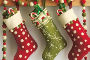 DOPO LE TAVOLE DI NATALE, E QUELLE DI CAPODANNO, A SCOPRIRSI UN PO’ PIÙ VUOTE SONO LE CALZE DELLA BEFANA: LA SPESA MEDIA PER DOLCI E DONI SI ATTESTA SUI 66 EURO A PERSONA, IN CALO DEL 12% SUL 2012, A QUOTA 1,45 MILIARDI DI EURO