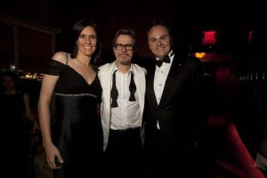 WINE & FASHION - GRANDI VINI &ldquo;IN COPPIA&rdquo; CON L&rsquo;ALTA MODA SEMPRE PI&Ugrave; AMBASCIATORI DELL&rsquo;ITALIAN STYLE NEL MONDO: A NEW YORK PRADA HA SCELTO FERRARI PER BRINDARE ALLA MOSTRA-EVENTO AL &ldquo;METROPOLITAN MUSEUM&rdquo; DEDICATA A MIUCCIA PRADA ED ELSA SCHIAPPARELLI