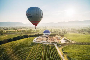 THE STORY OF MARCO CAPRAI: A CASE HISTORY, IN TIMES WHEN SUSTAINABILITY IS A BUZZWORD, WHERE HE ADDS LOVE FOR THE LAND, FOLLOWING ST. FRANCIS, FOR GOOD MEASURE, SINCE ONE MUST GIVE BACK A “SOCIAL DIVIDEND” TO THE TERRITORY THAT PRODUCES GREAT WINES