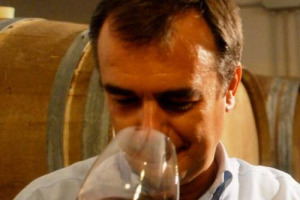 &ldquo;L&rsquo;enoturismo &egrave; tricolore, ma &egrave; francese, non certo il nostro. La Francia ci sovrasta su programmazione e managerialit&agrave; della cosa pubblica, in Italia solo parole&rdquo;. &ldquo;J&rsquo;accuse ...!&rdquo; del presidente Mtv (Movimento Turismo Vino) Carlo Pietrasanta