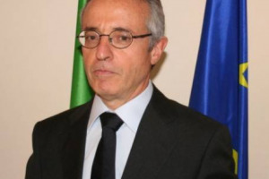 FRODI ALIMENTARI: IL MINISTRO DELLE POLITICHE AGRICOLE, MARIO CATANIA: “BENE CONTROLLI NAC. FONDAMENTALE IL RISPETTO REGOLE NELLA COMUNICAZIONE COMMERCIALE. CONTROLLI RIGOROSI PER TUTELARE CONSUMATORI E PRODUTTORI ONESTI”