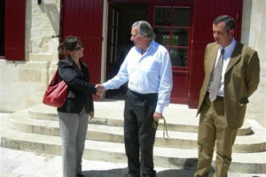 BRINDISI DA CAMPIONI E STRETTA DI MANO TRA L’ITALIA E LA FRANCIA DEL VINO. NEI CALICI IL BRUNELLO “TENUTA NUOVA” 2001 CASANOVA DI NERI, AL VERTICE DELLA “TOP 100” DI “WINE SPECTATOR”, E LO CHATEAU LEOVILLE BARTON ST. JULIEN 2003, TERZO IN CLASSIFICA